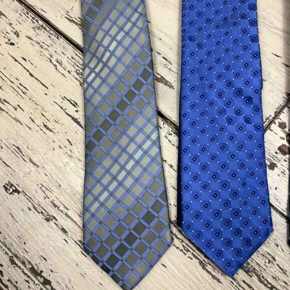 3 Ties J Ferrar, Roundtree & Yorke, Kenneth Cole reaction men’s geometric/stripe - Picture 4 of 10